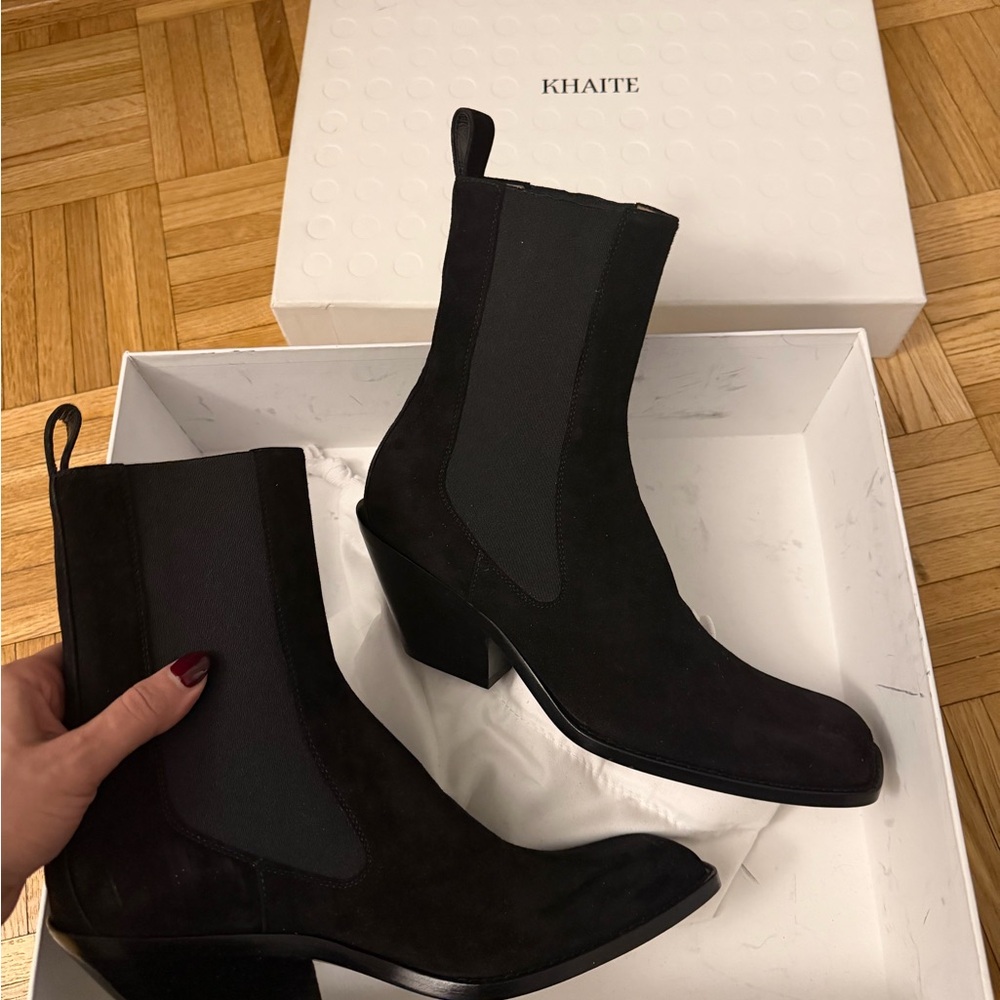 KHAITE Austin Ankle Boots Black